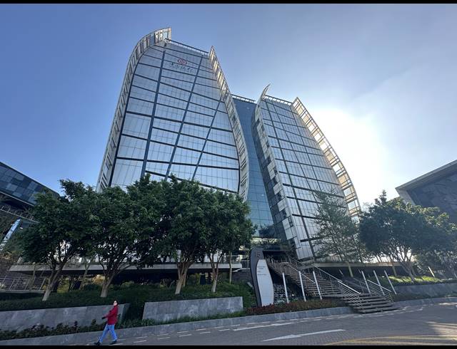 1,753M² OFFICE TO LET IN SANDTON CENTRAL
